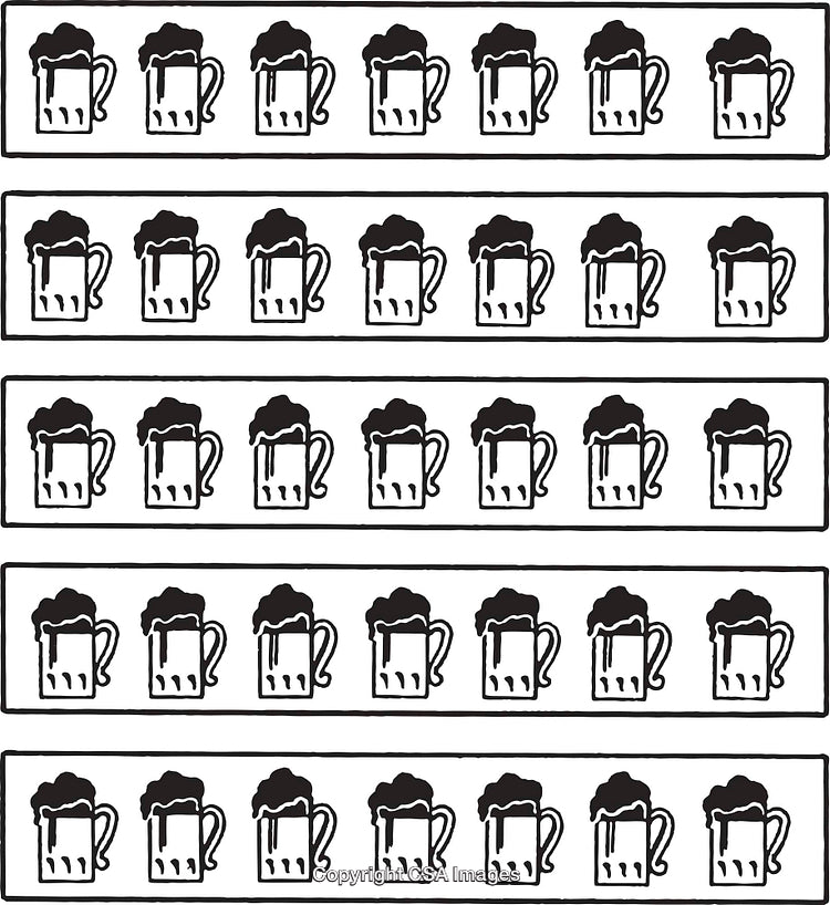Black and White Beer Mug Pattern in Repeating Rows Design