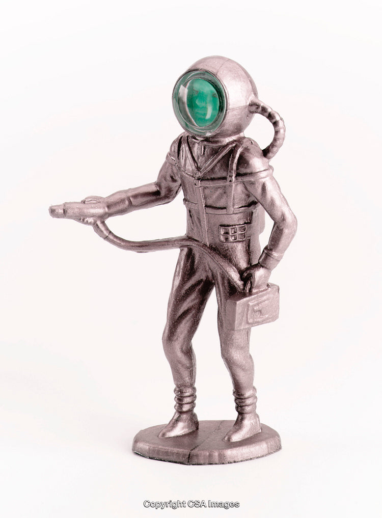 Vintage Sci-Fi Astronaut Figurine With Green Helmet Visor and Carrying Case