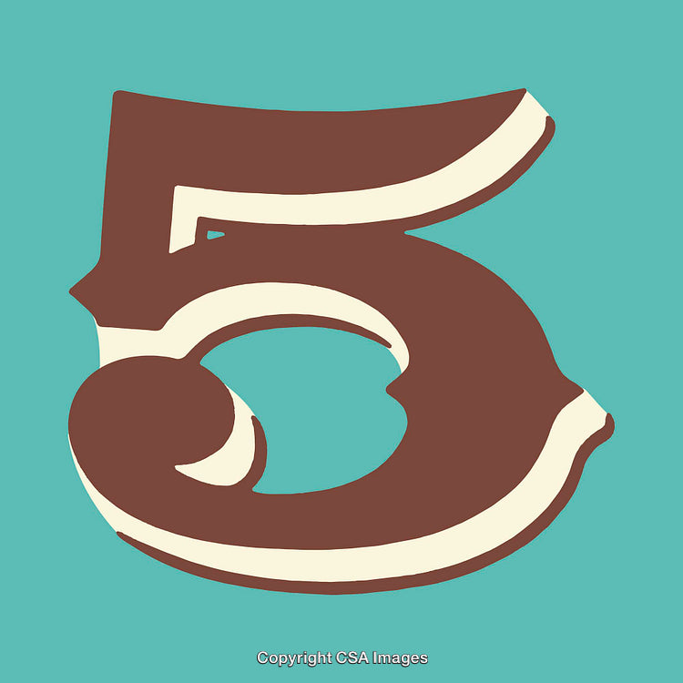 Stylized Representation of the Number Five in Bold Brown Design