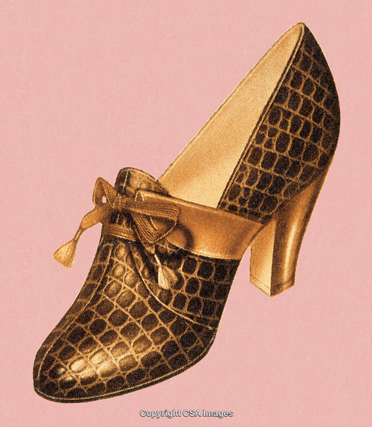Vintage Brown High-Heel Shoe with Textured Pattern and Bow Design