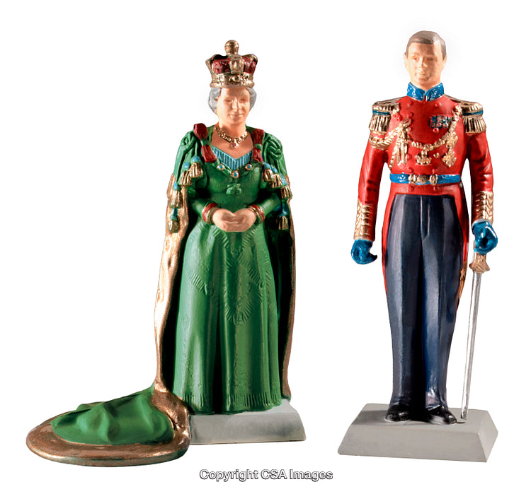 Figurines Depicting Royal Individuals in Formal Attire and Position