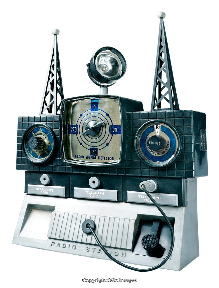 Retro-Style Plastic Radio Toy with Vintage Electronic Detailing and Antenna Design