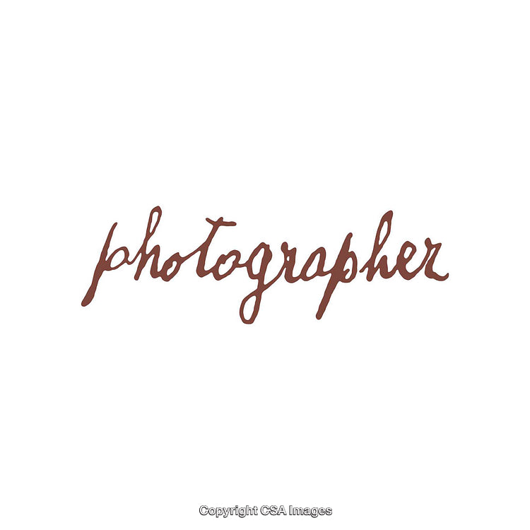 Elegant Handwritten 'Photographer' Text in Stylish Brown Cursive Letters