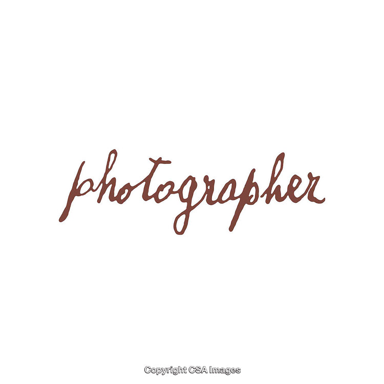 Elegant Handwritten 'Photographer' Text in Stylish Brown Cursive Letters