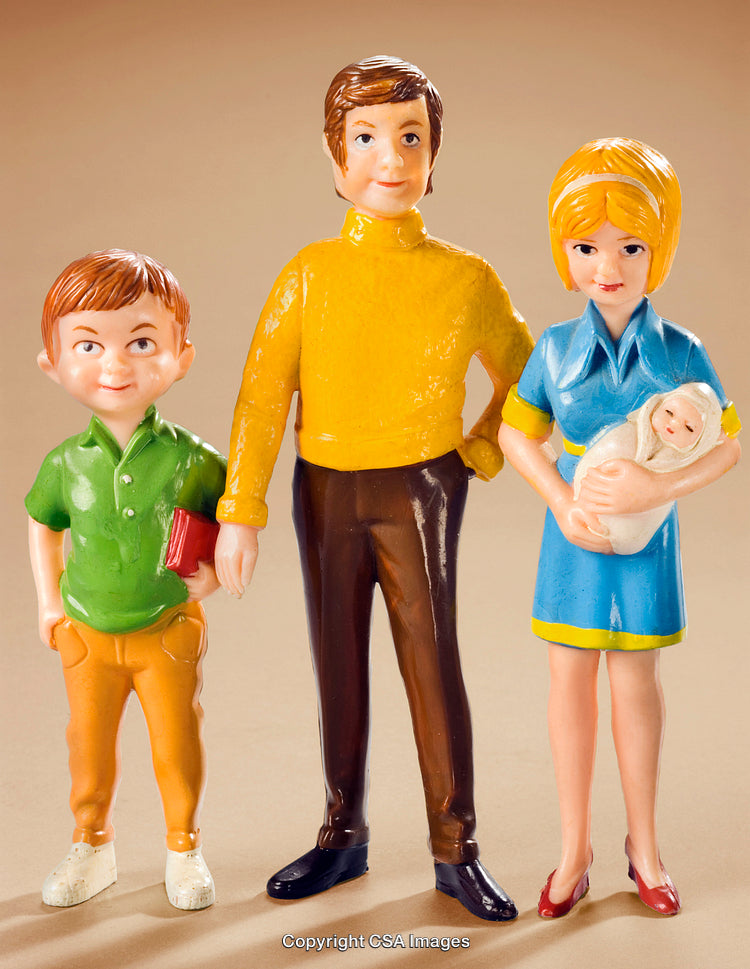 Family Figurine Set Depicting Parents and Children in Bright Outfits