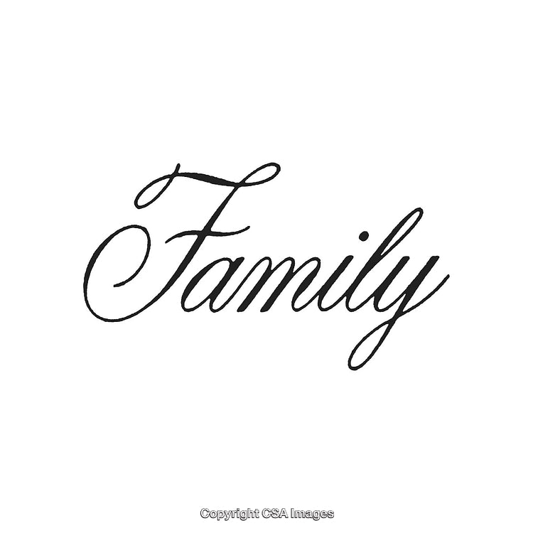 Elegant Handwritten Script Depicting the Word 'Family' in Black Ink
